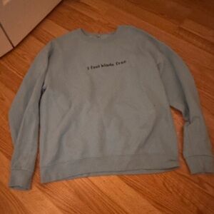 I am free gildan size small/medium crewneck